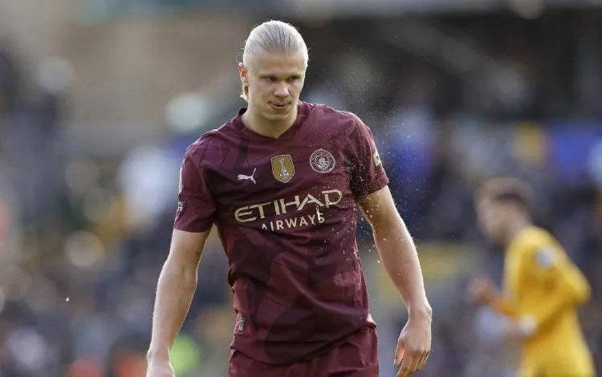 哈兰德迎来三赛季高光表现,独行侠球迷沸腾! 哈兰德迎来三赛季高光表现,独行侠球迷沸腾!