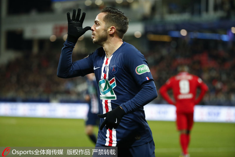  西汉姆训练开放日；窗口期更衣室发声引欢呼；法国杯在即；赛季目标并未改变